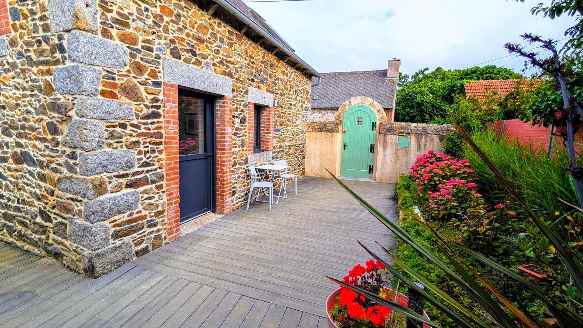 La Guesthouse chez Chris Pordic Extérieur photo