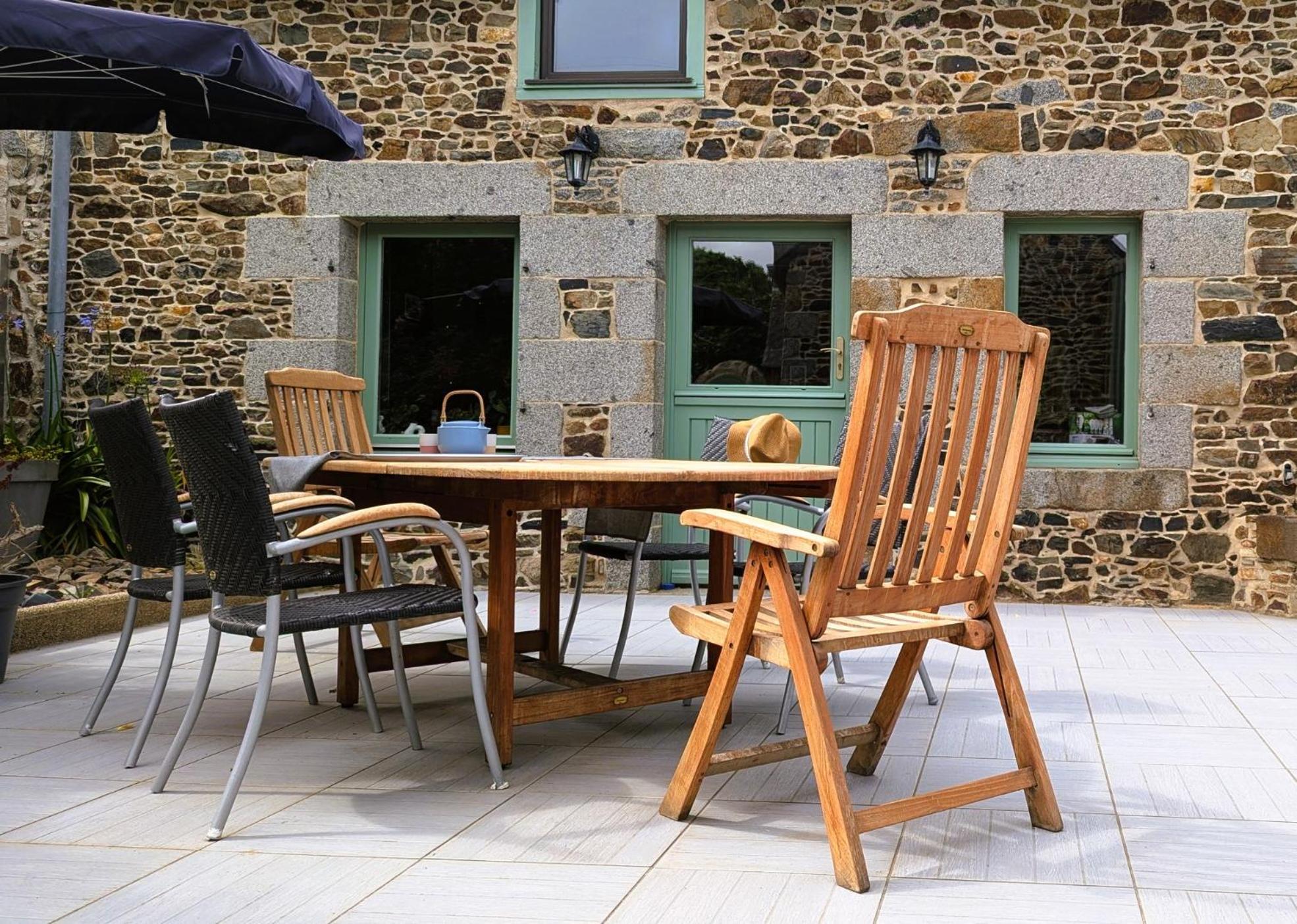 La Guesthouse chez Chris Pordic Extérieur photo
